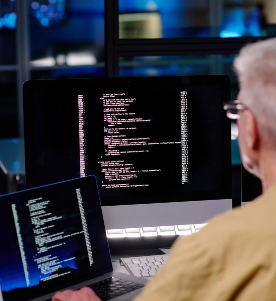 close-up-of-experienced-male-it-engineer-using-new-2023-11-27-05-05-58-utc-min close-up-of-experienced-male-it-engineer-using-new-2023-11-27-05-05-58-utc-min